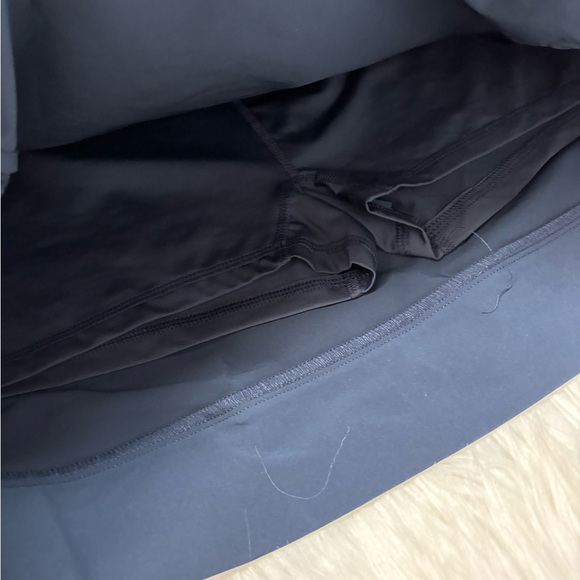 * | Oakley | skort. Size M. - Picture 3 of 8